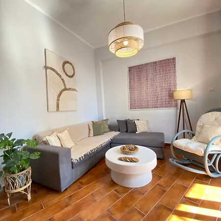 Bougainvillea House, Old Town *