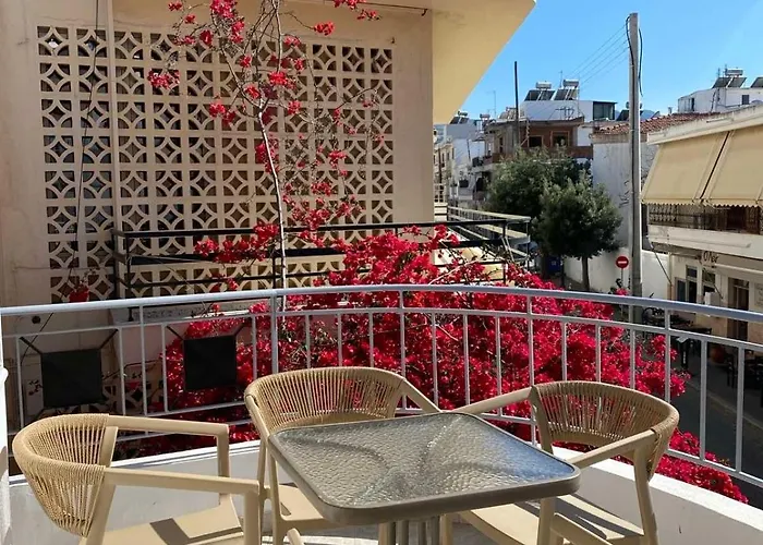 Bougainvillea House, Old Town 아파트